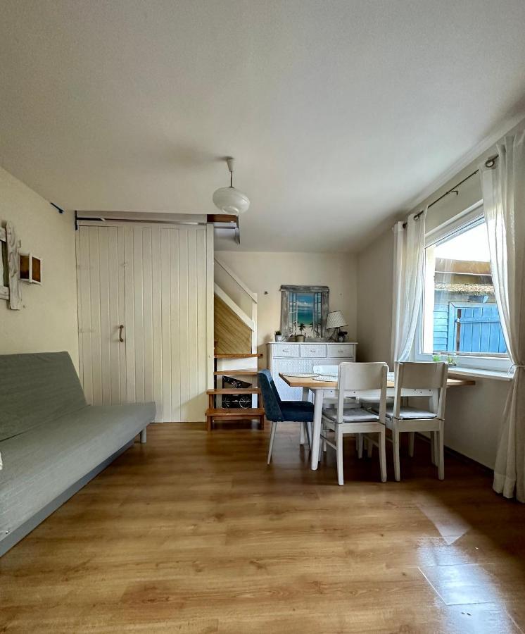 Domek przy plaży Rewa Zewnętrze zdjęcie